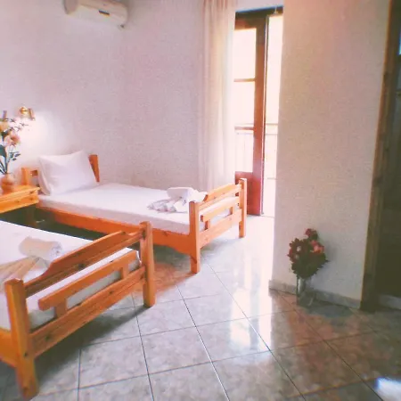 Yanna Apartment Koinira